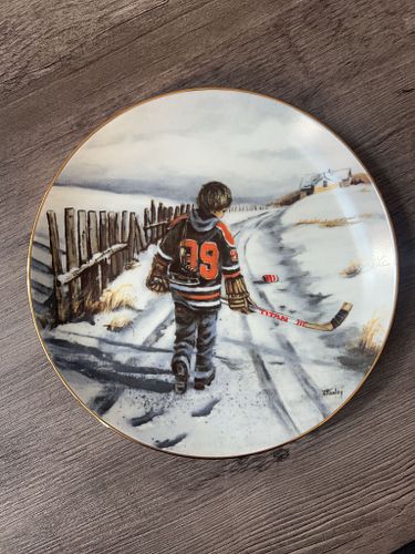 Lot #33 (1 of 12)