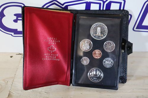 Lot #125 (1 of 6)