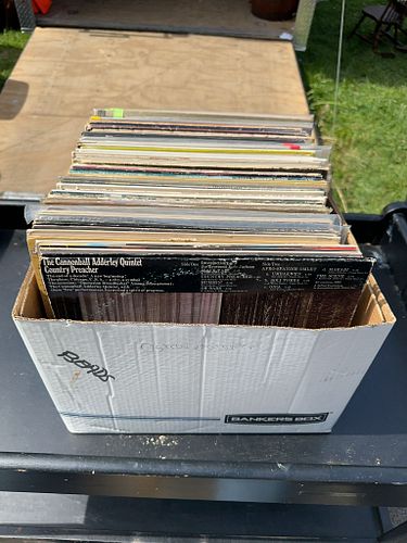 Lot #9 (1 of 8)