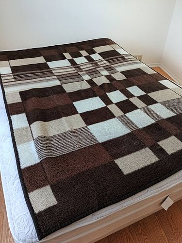 Lot #40 (1 of 4)