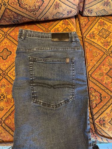 Lot #8 (1 of 4)