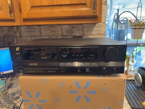 Lot #40 (1 of 8)