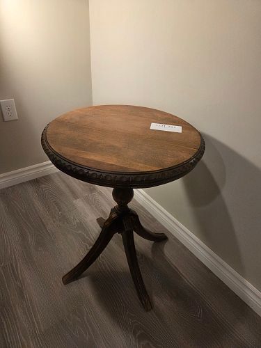 Lot #231 (1 of 5)
