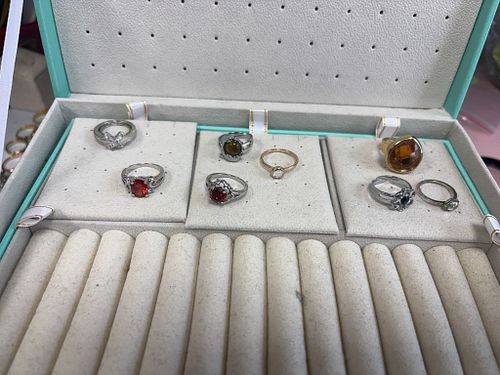 Lot #44 (1 of 6)
