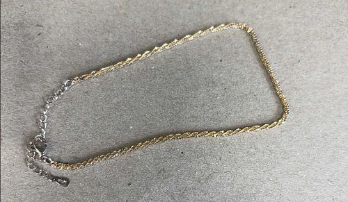 Lot #150 (1 of 4)