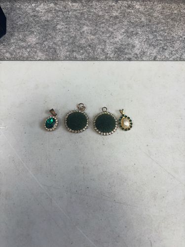 Lot #260 (1 of 5)