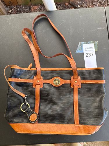 Lot #237 (1 of 7)