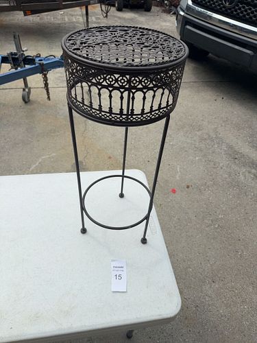 Lot #15 (1 of 1)
