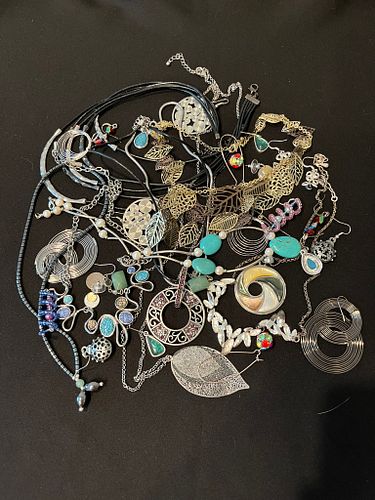 Lot #40 (1 of 5)