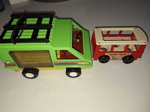 Lot #28 (1 of 5)