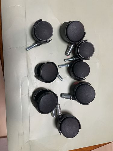 Lot #75 (1 of 8)
