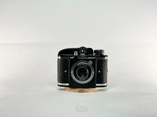 Lot #33 (1 of 4)