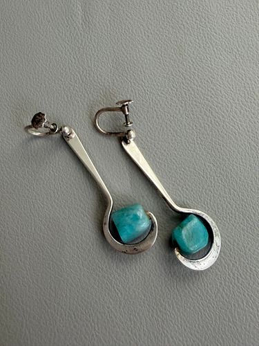 Lot #517 (1 of 4)