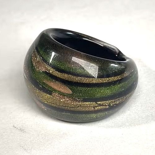 Lot #25 (1 of 7)