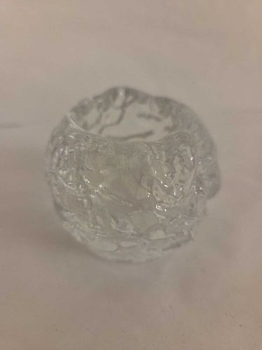 Lot #136 (1 of 4)