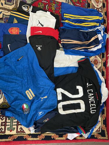 Lot #61 (1 of 4)