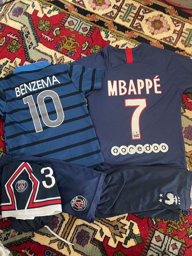 Lot #70 (1 of 4)