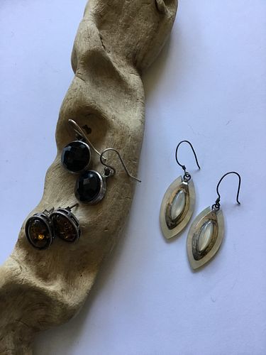 Lot #33 (1 of 3)