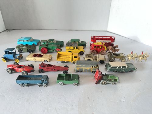 Lot #11 (1 of 16)