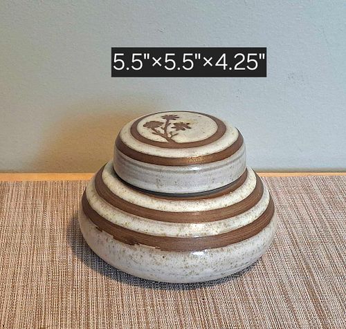 Lot #26 (1 of 8)