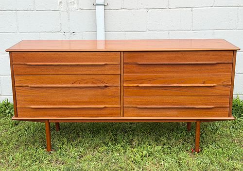 Lot #311 (1 of 19)