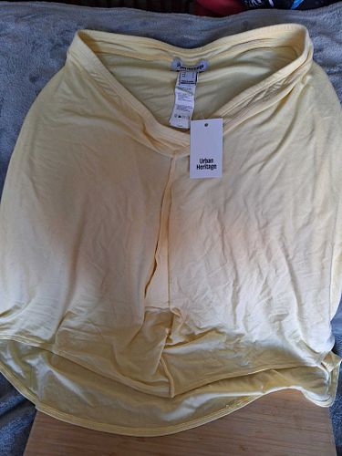 Lot #28 (1 of 4)