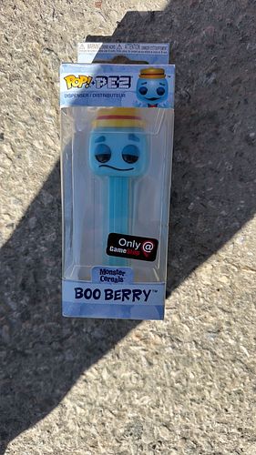 Lot #8 (1 of 6)