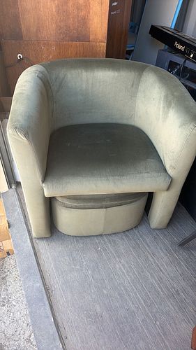 Lot #42 (1 of 5)