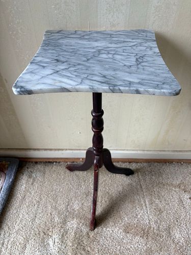 Lot #323 (1 of 5)