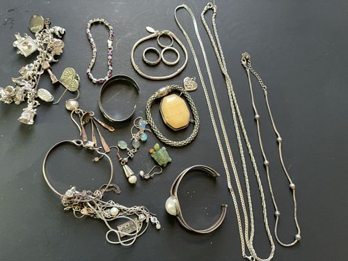 Lot #346 (1 of 17)