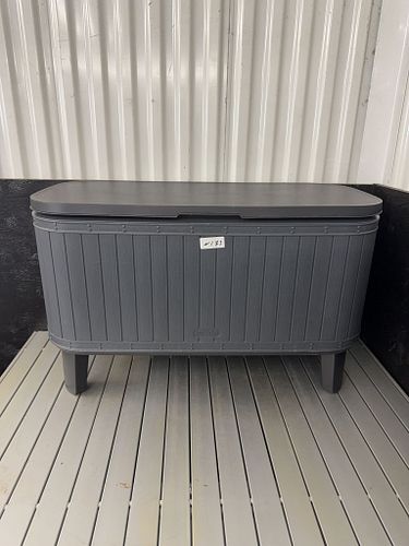 Lot #173 (1 of 7)