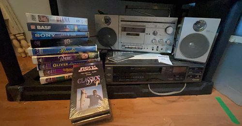 Lot #25 (1 of 10)