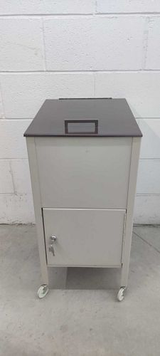 Lot #2 (1 of 19)