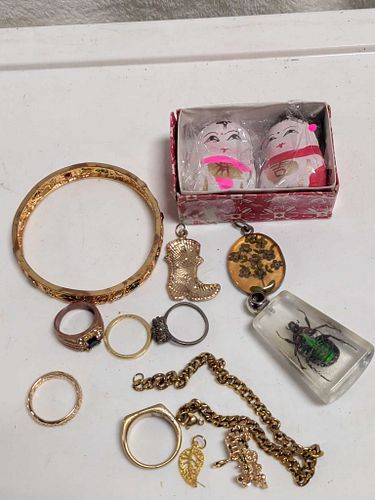 Lot #220 (1 of 4)