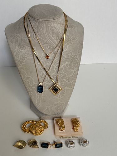 Lot #6 (1 of 10)