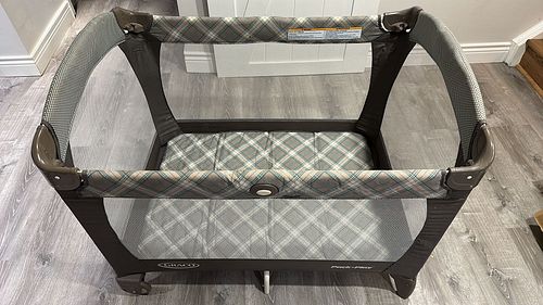 Lot #90 (1 of 7)