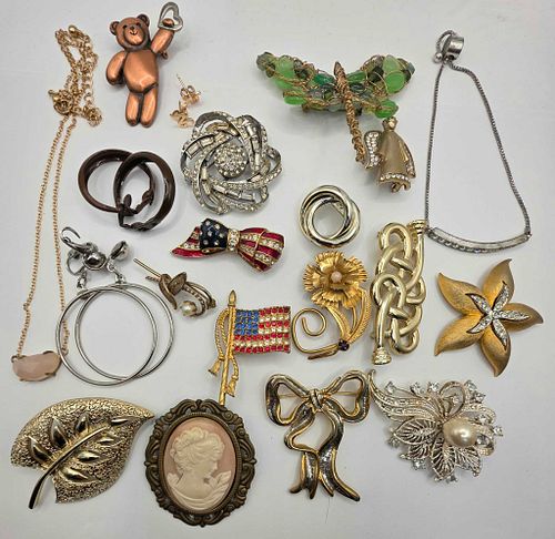 Lot #65 (1 of 6)