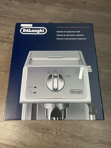 Lot #4 (1 of 13)