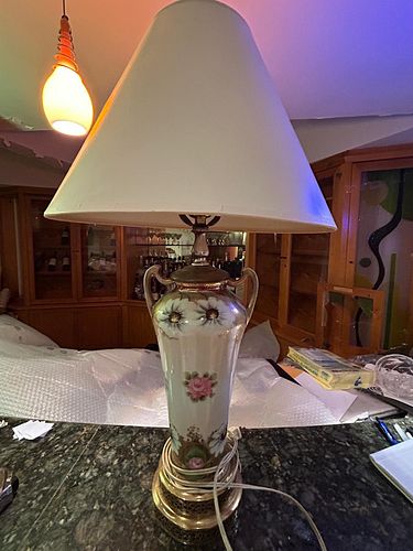 Lot #132 (1 of 4)
