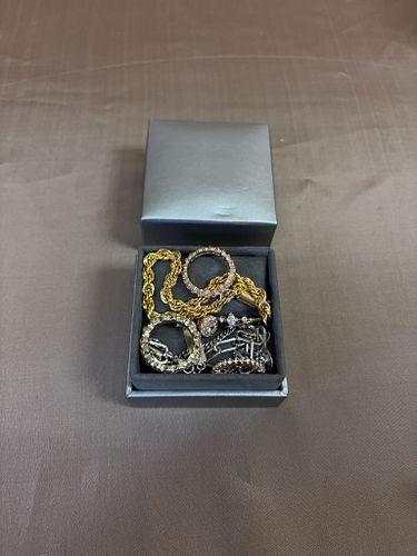 Lot #57 (1 of 18)