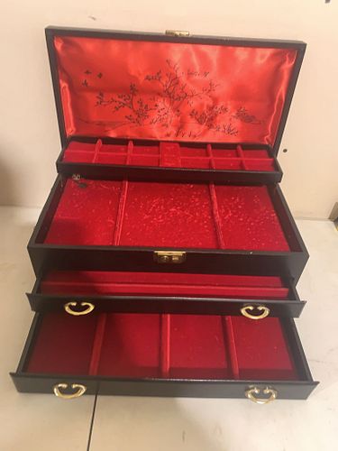 Lot #44 (1 of 5)