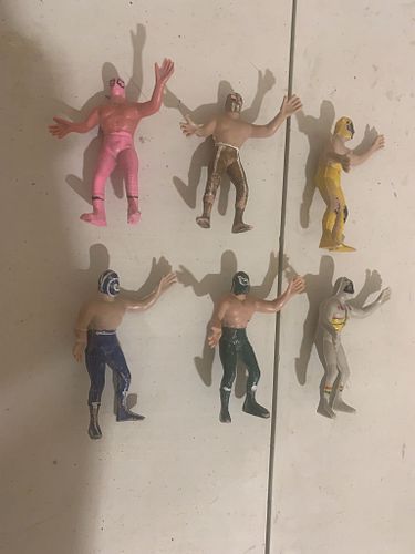 Lot #111 (1 of 7)