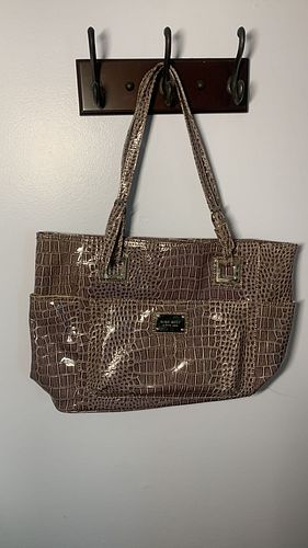 Lot #7 (1 of 5)