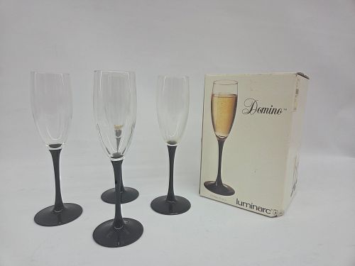 Lot #22 (1 of 7)