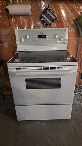 Lot #4 (1 of 8)