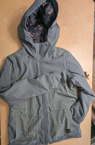 Lot #30 (1 of 6)