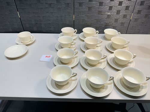 Lot #20 (1 of 14)