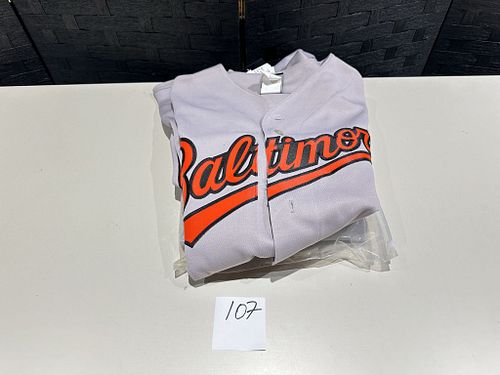 Lot #107 (1 of 7)