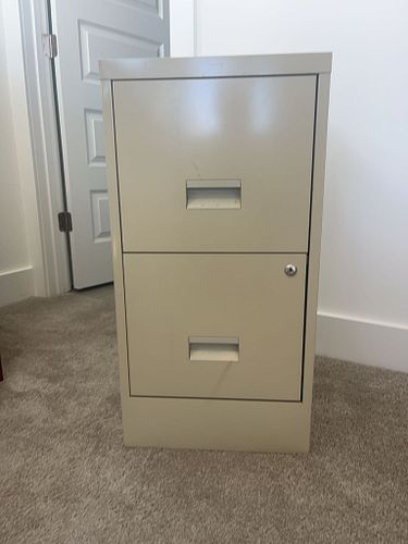 Lot #18 (1 of 4)