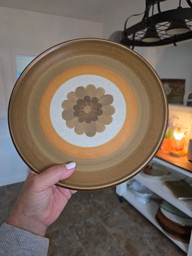 Lot #76 (1 of 18)